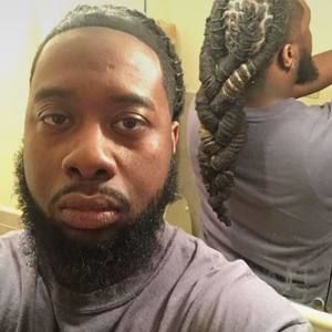 Meet your Posher, Lloyd